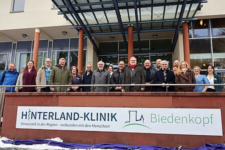 Enthüllung_Logo-Hinterlandklinik